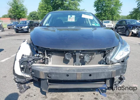 2016 Nissan Altima 2.5/2.5 S/2.5 Sl/2.5 Sr/2.5 Sv из США, поврежденный, VIN 1N4AL3AP4GC218238